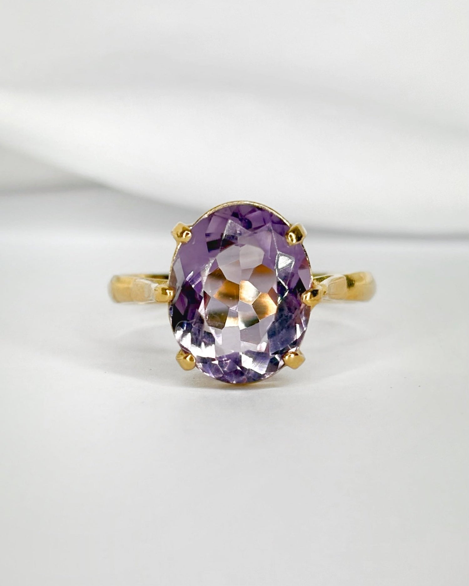 Bague Cocktail Améthyste 3.90 carats "Serine" - Elliade Paris