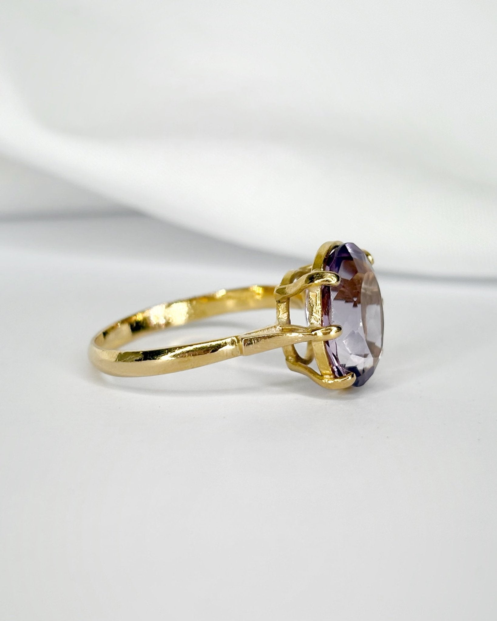 Bague Cocktail Améthyste 3.90 carats "Serine" - Elliade Paris