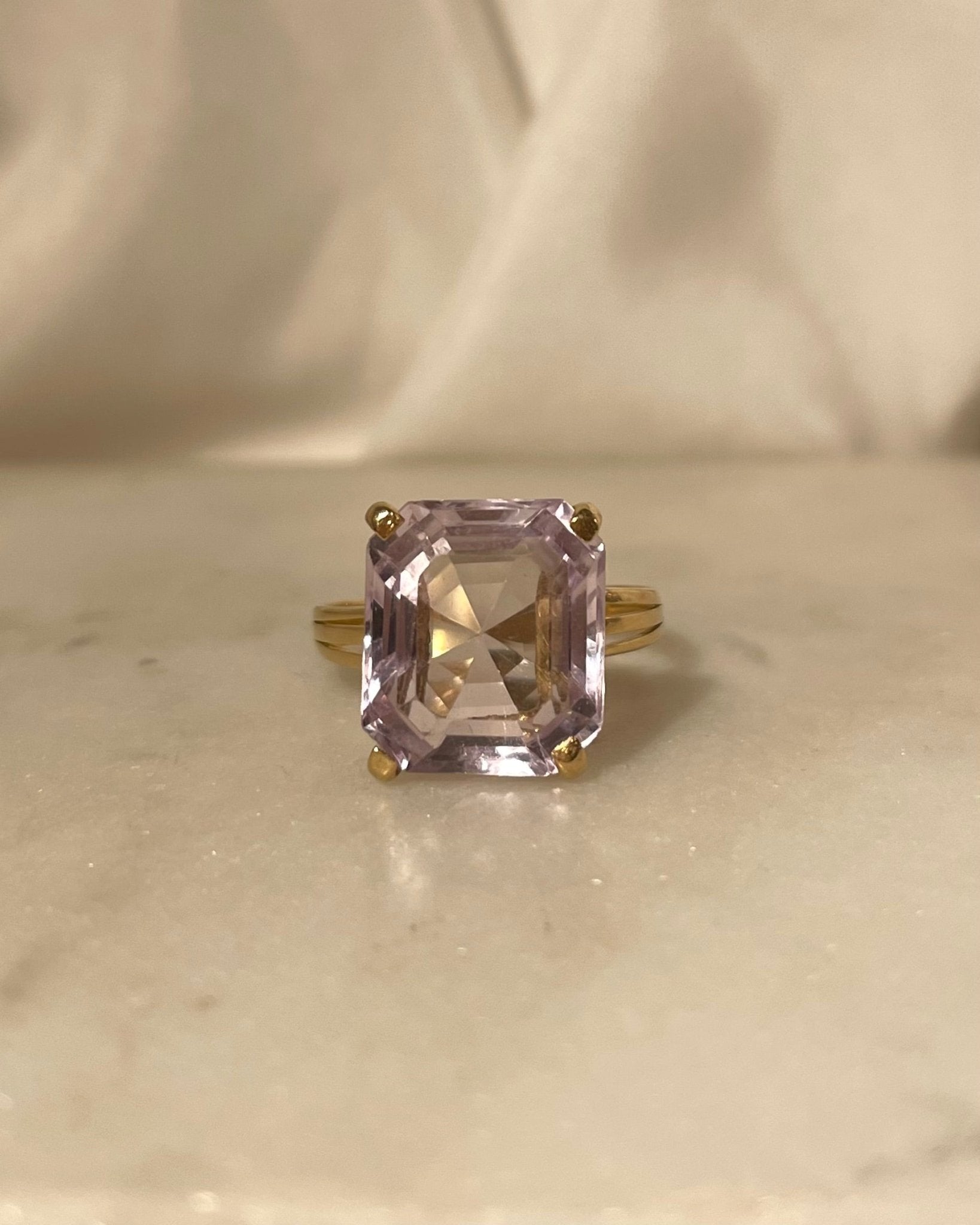 Bague Cocktail Améthyste 8.10 Carats &quot;Pia&quot; - Elliade Paris