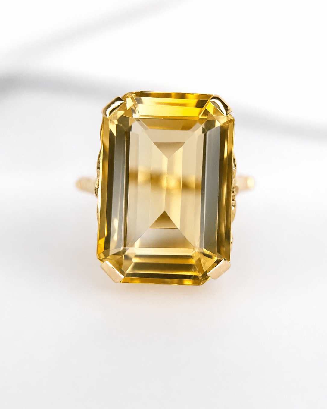 Bague Cocktail Citrine 11.95 carats "Agathe" - Elliade Paris