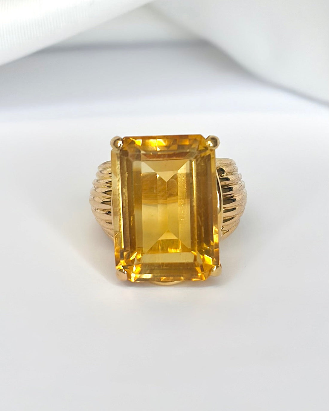 Bague Cocktail Citrine 15 carats &amp; Or 9.15g "Alessia" - Elliade Paris