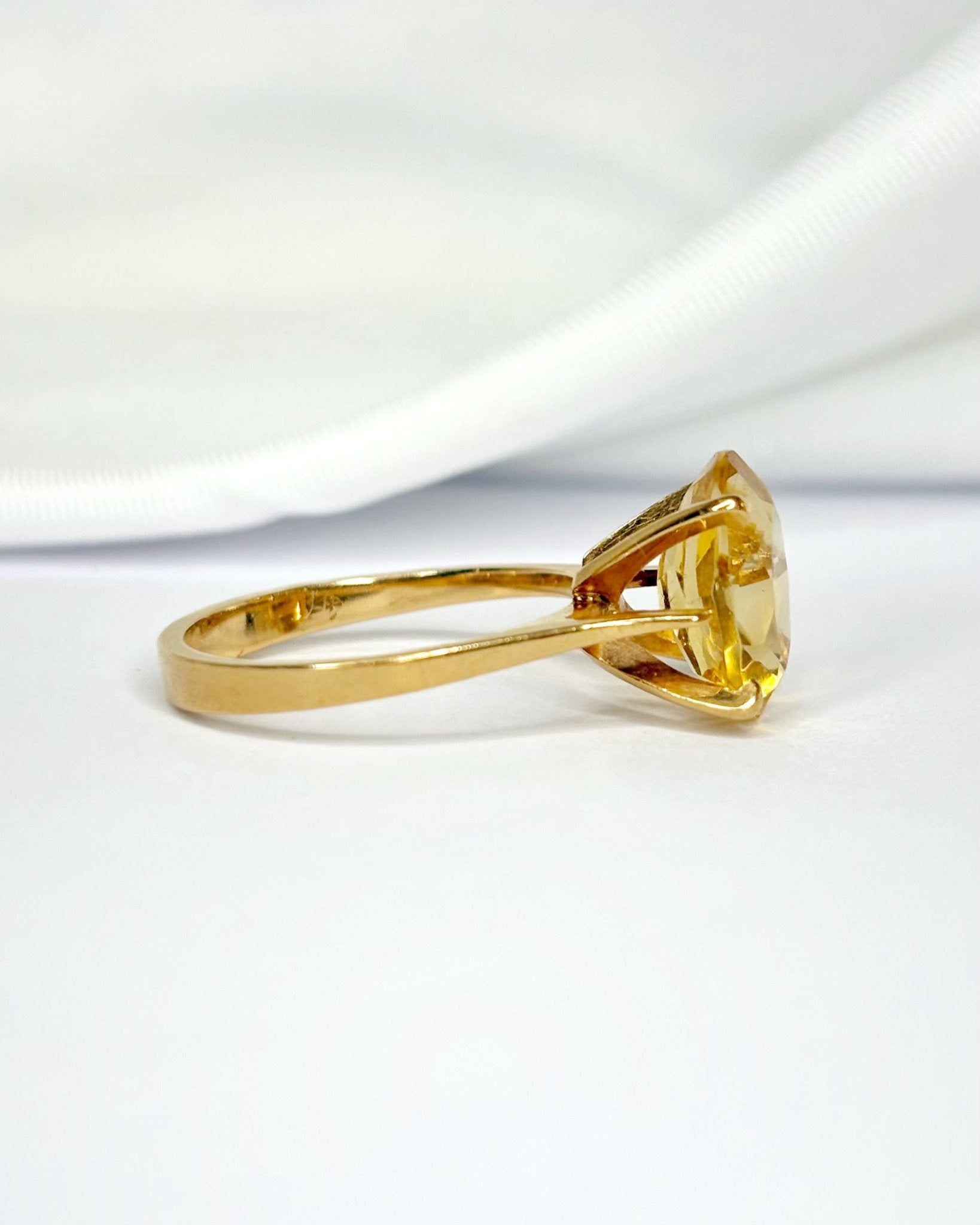 Bague Cocktail Citrine 2.30 carats "Amélia" - Elliade Paris
