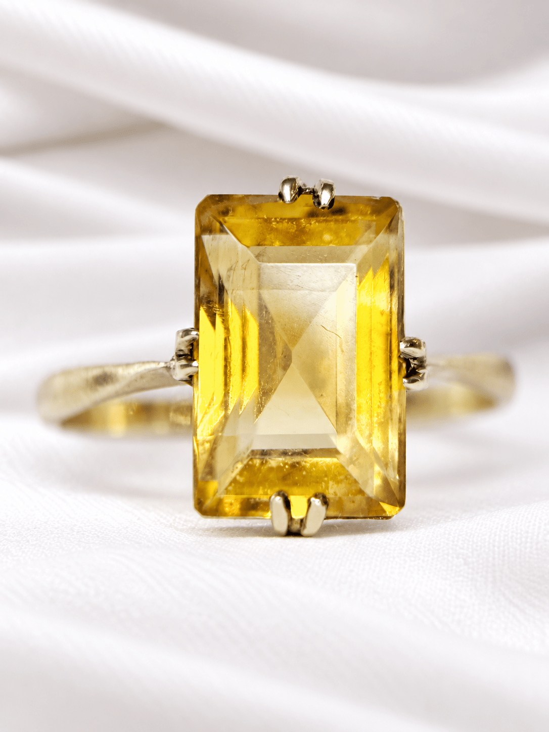 Bague Cocktail Citrine 3.2 carats &amp; Or 18 carats "Irina" - Elliade Paris