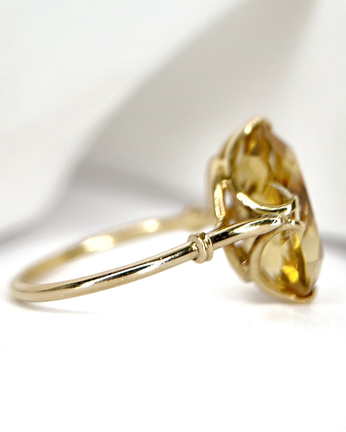 Bague Cocktail Citrine 5.50 carats &amp; Or "Iris" - Elliade Paris