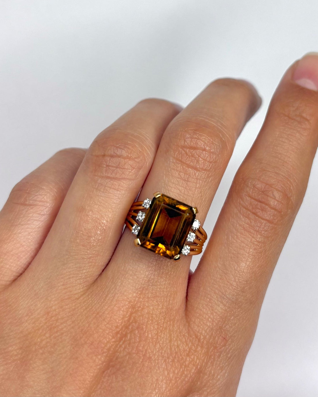 Bague Cocktail Citrine 6.75 carats &amp; Diamants "Théa" - Elliade Paris