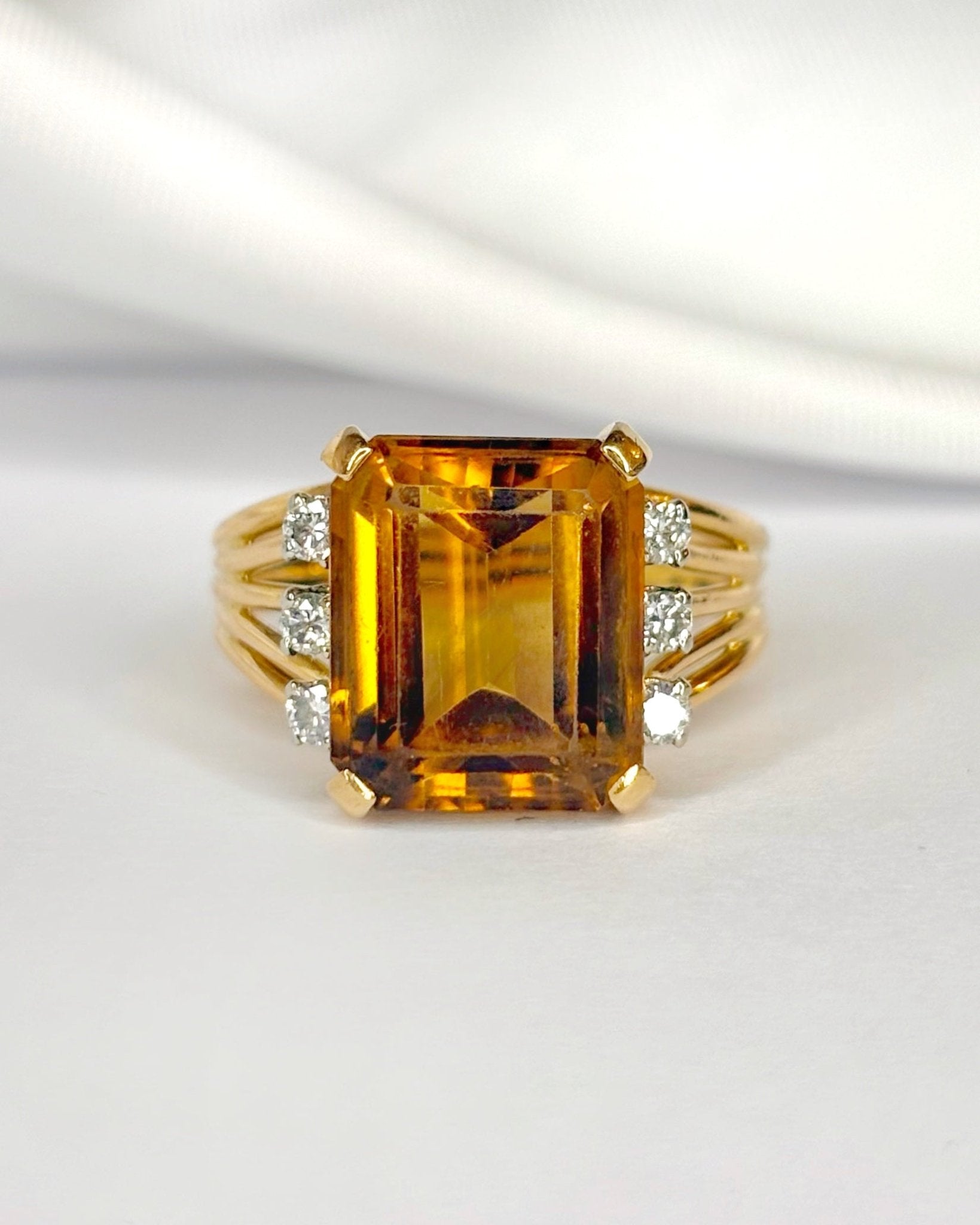 Bague Cocktail Citrine 6.75 carats &amp; Diamants "Théa" - Elliade Paris