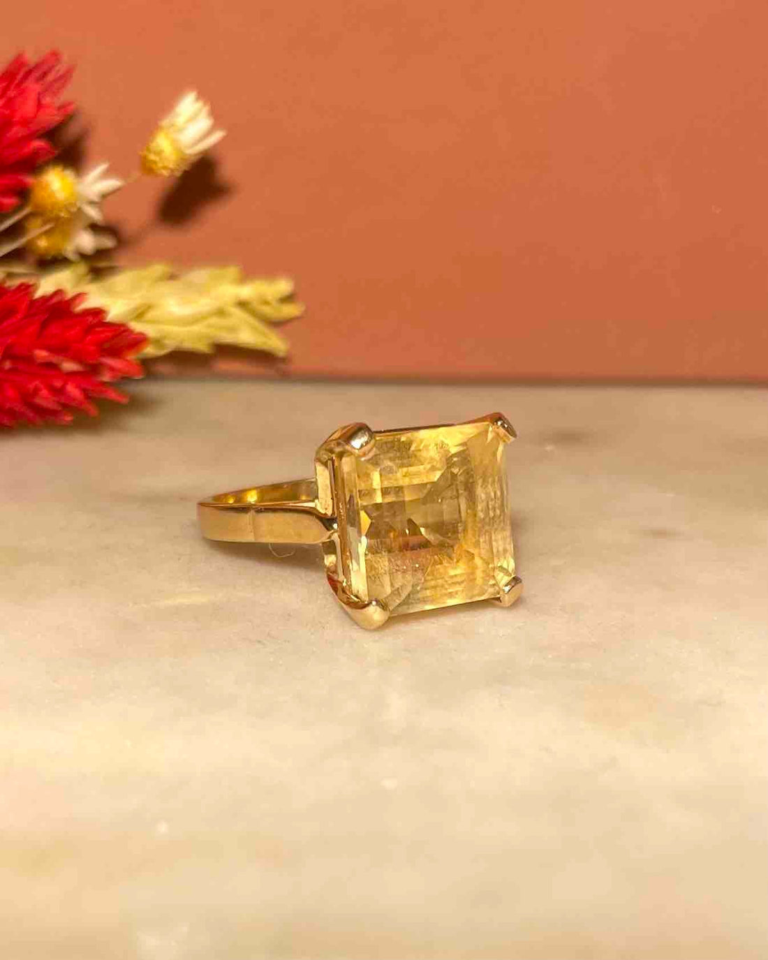 Bague Cocktail Citrine 9 Carats &quot;Clothilde&quot; - Elliade Paris