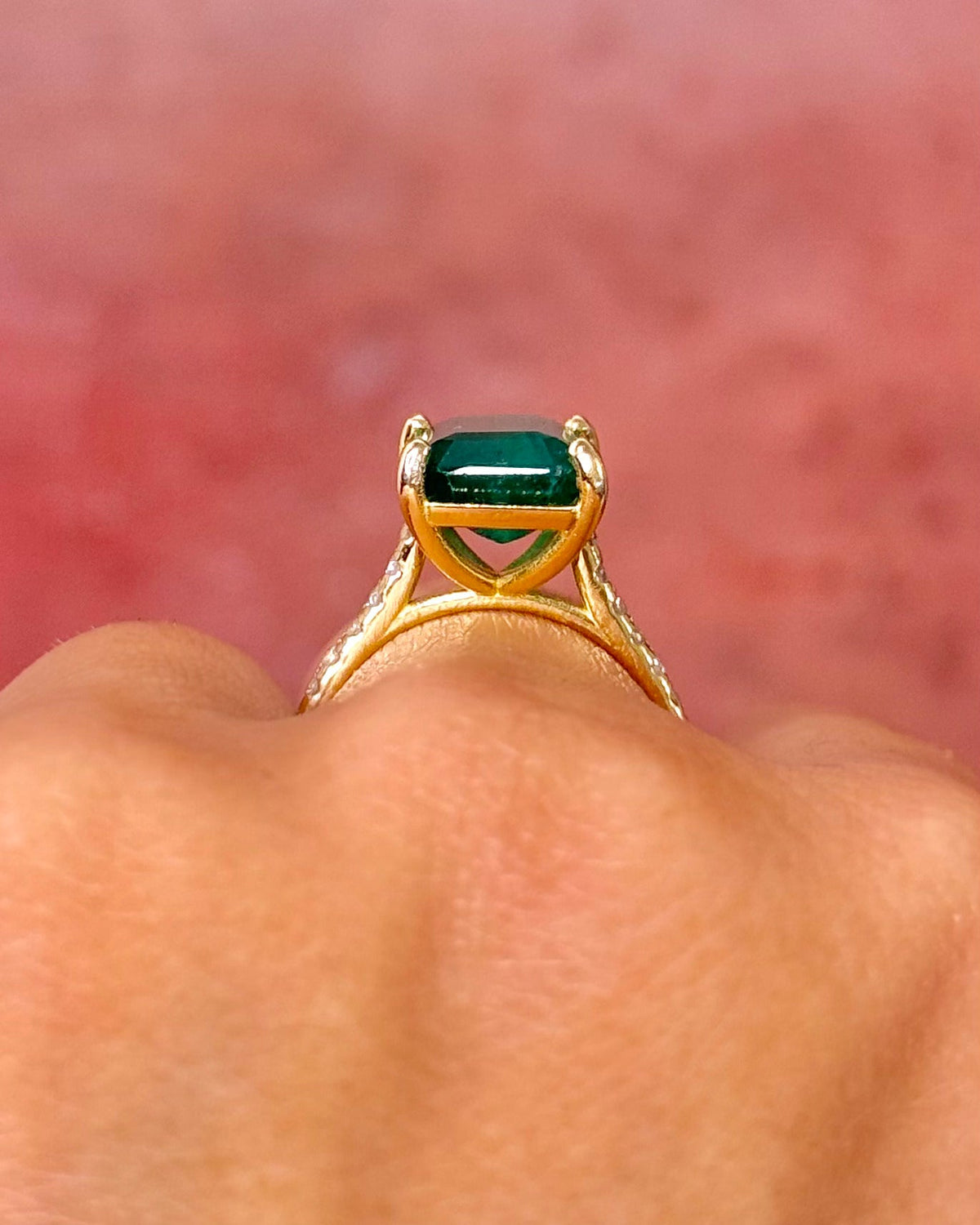 Bague Cocktail Émeraude 3.60 carats &amp; Diamants 0.36 carat 4,45g "Blandine" - Elliade Paris
