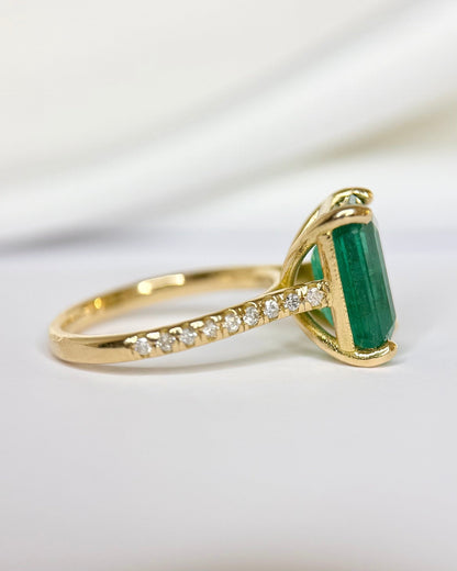 Bague Cocktail Émeraude 3.60 carats &amp; Diamants 0.36 carat 4,45g "Blandine" - Elliade Paris
