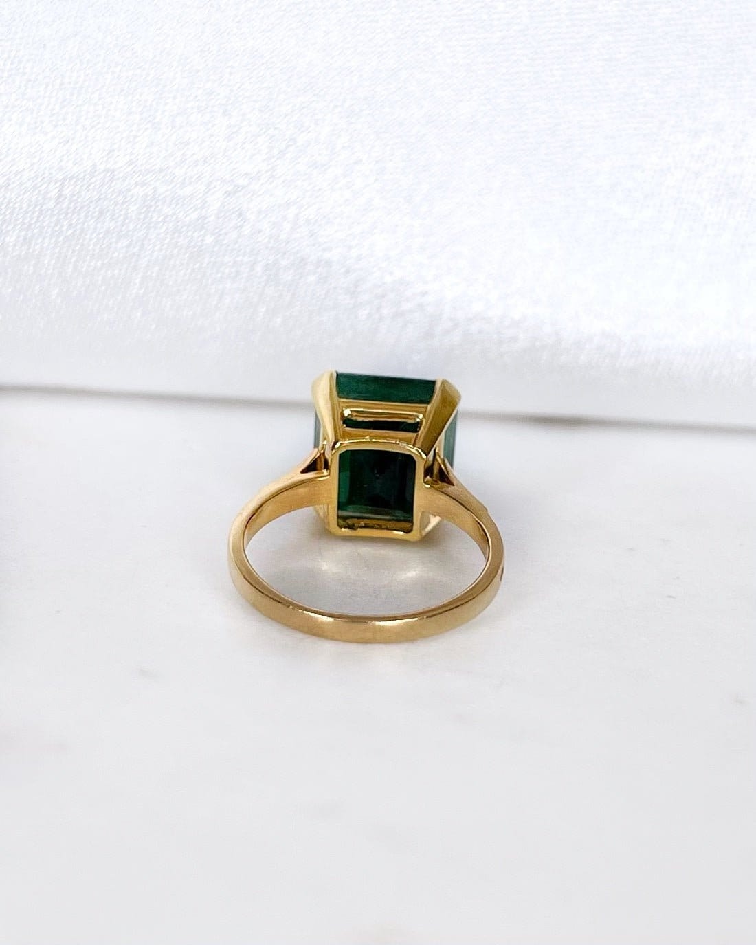 Bague Cocktail Émeraude 5.40 carats "Shay" - Elliade Paris