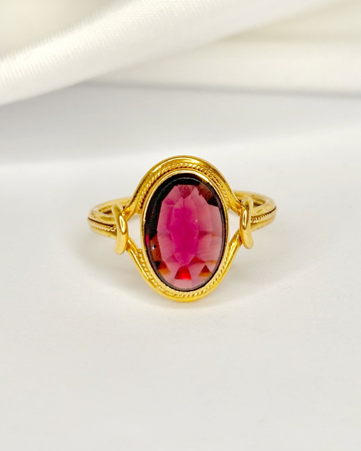 Bague Cocktail Grenat 2.10 carats &amp; Or 3.38g "Gratiane" - Elliade Paris