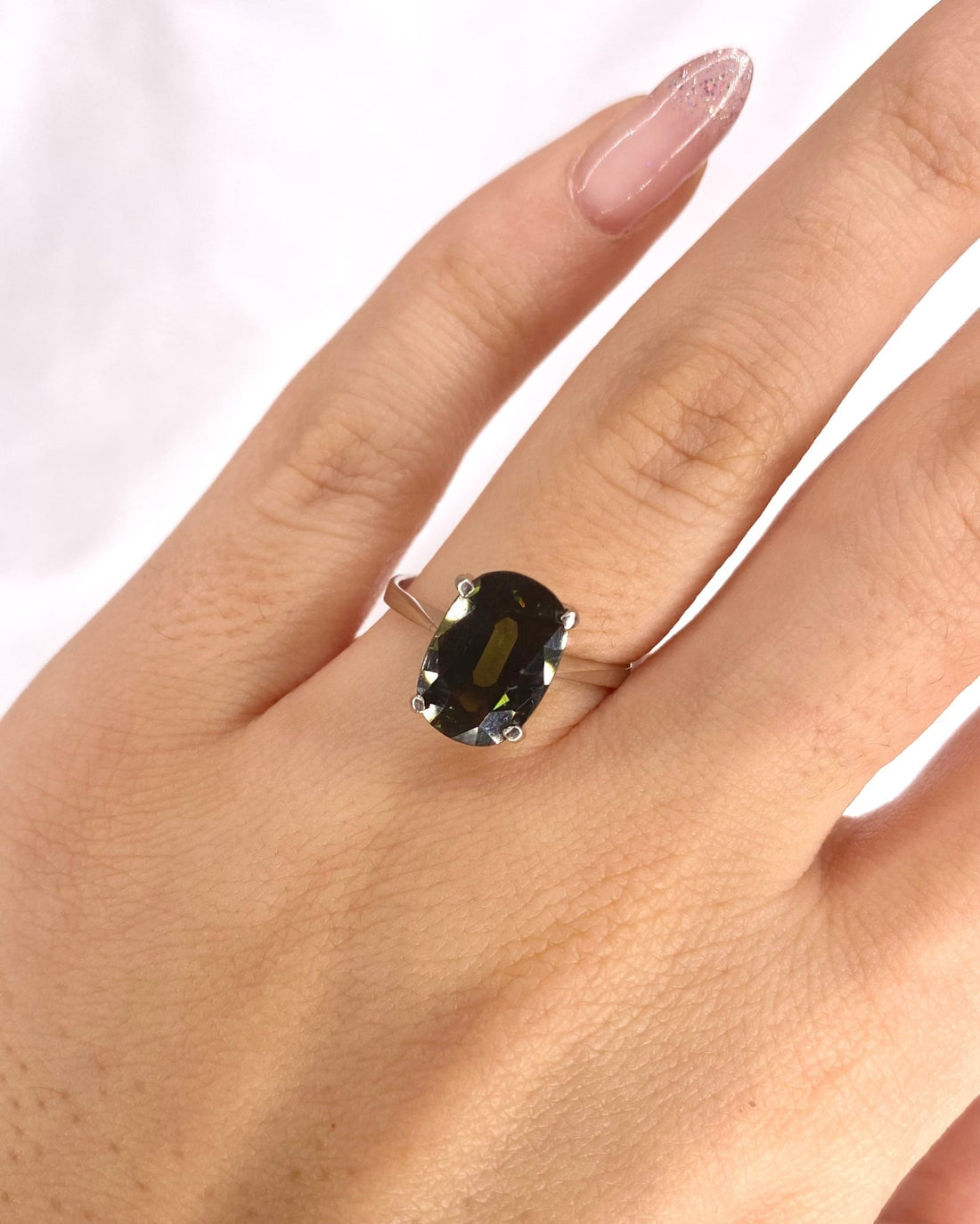 Bague Cocktail Saphir Vert 4.20 carats "Lucette" - Elliade Paris