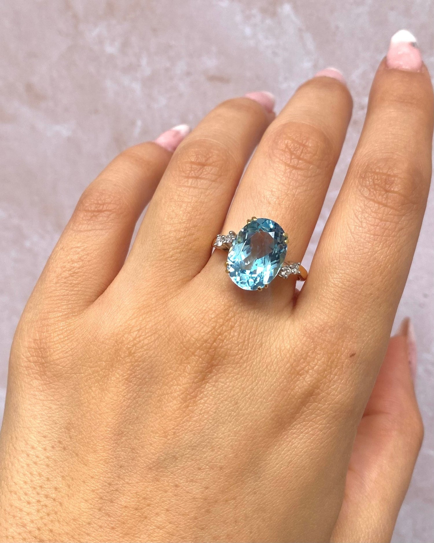 Bague Cocktail Topaze 7.10 carats &amp; Diamants "Salomé" - Elliade Paris