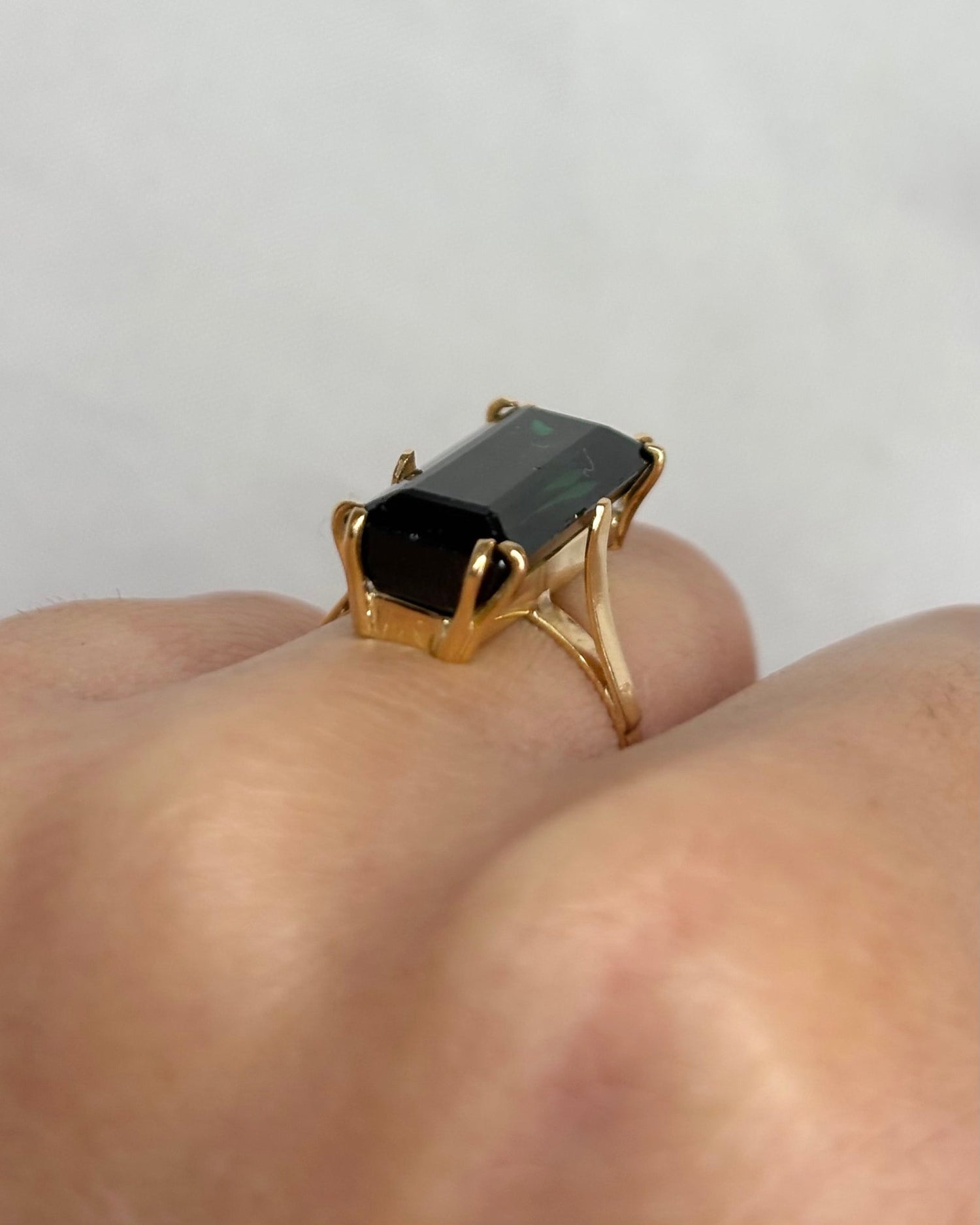 Bague Cocktail Tourmaline Verte 8 carats &quot;Monia&quot; - Elliade Paris