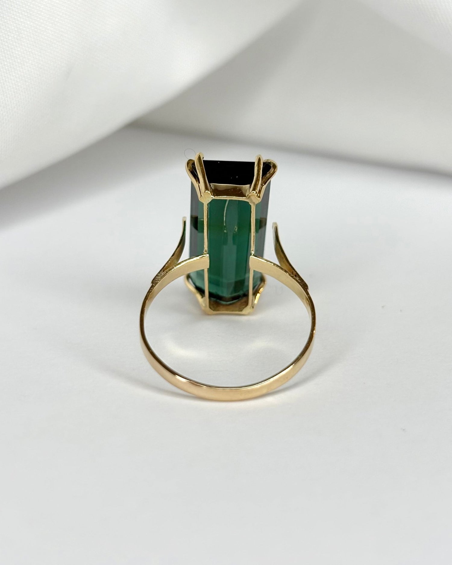 Bague Cocktail Tourmaline Verte 8 carats &quot;Monia&quot; - Elliade Paris