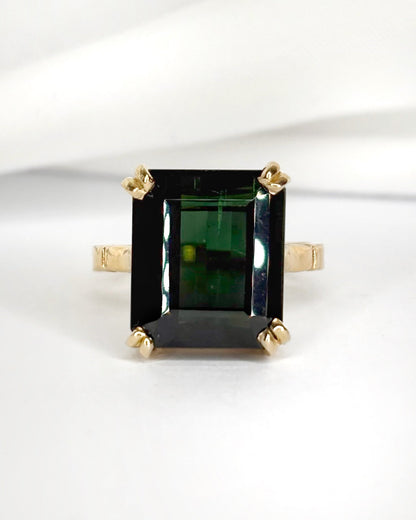 Bague Cocktail Tourmaline Verte 8.35 carats "Emma" - Elliade Paris