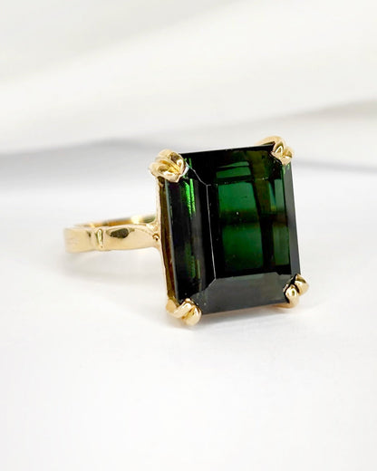 Bague Cocktail Tourmaline Verte 8.35 carats "Emma" - Elliade Paris