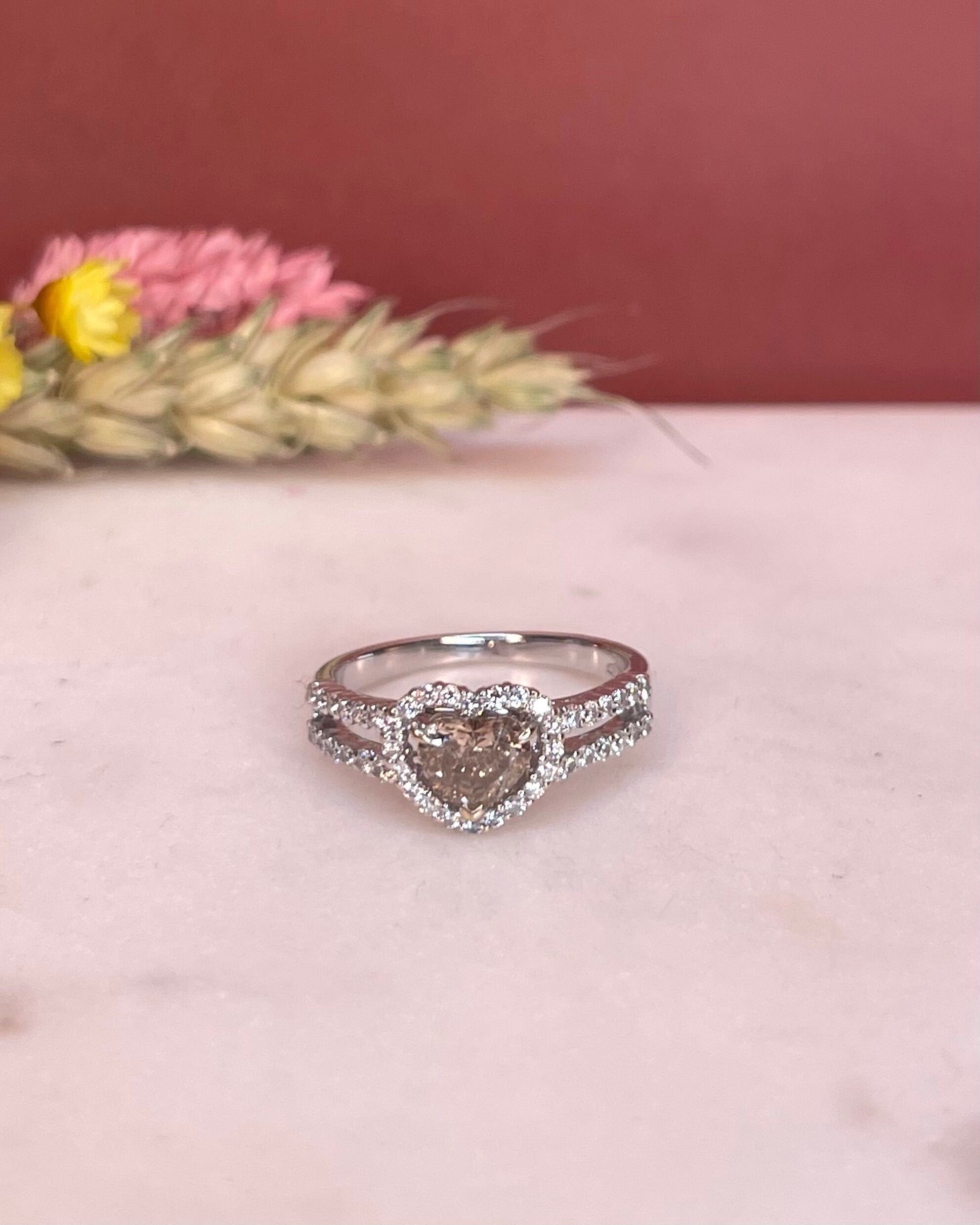 Bague Vintage Coeur Diamants 1.09 carat &quot;Evelyne&quot; - Elliade Paris