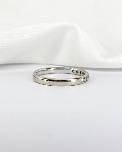 Bague Demi - alliance 9 Diamants &quot;Lise&quot; - Elliade Paris