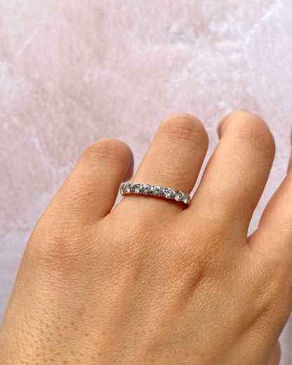 Bague Demi Alliance Diamant 0.72 carat "Irene" - Elliade Paris