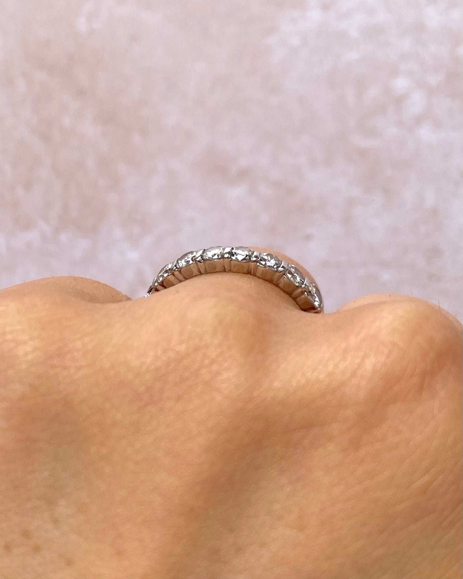 Bague Demi Alliance Diamant 0.72 carat "Irene" - Elliade Paris
