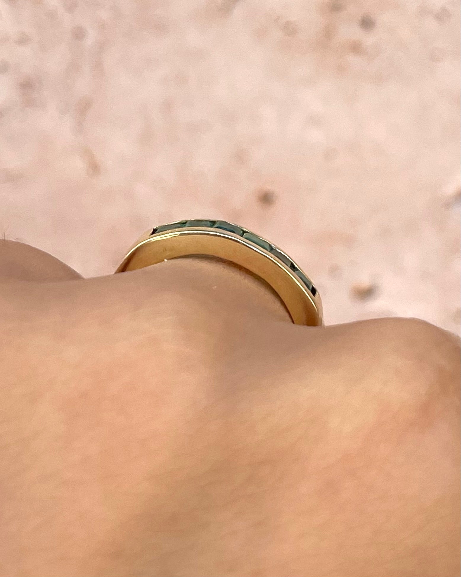 Bague Demi Alliance Émeraudes 0.36 carats "Coline" - Elliade Paris