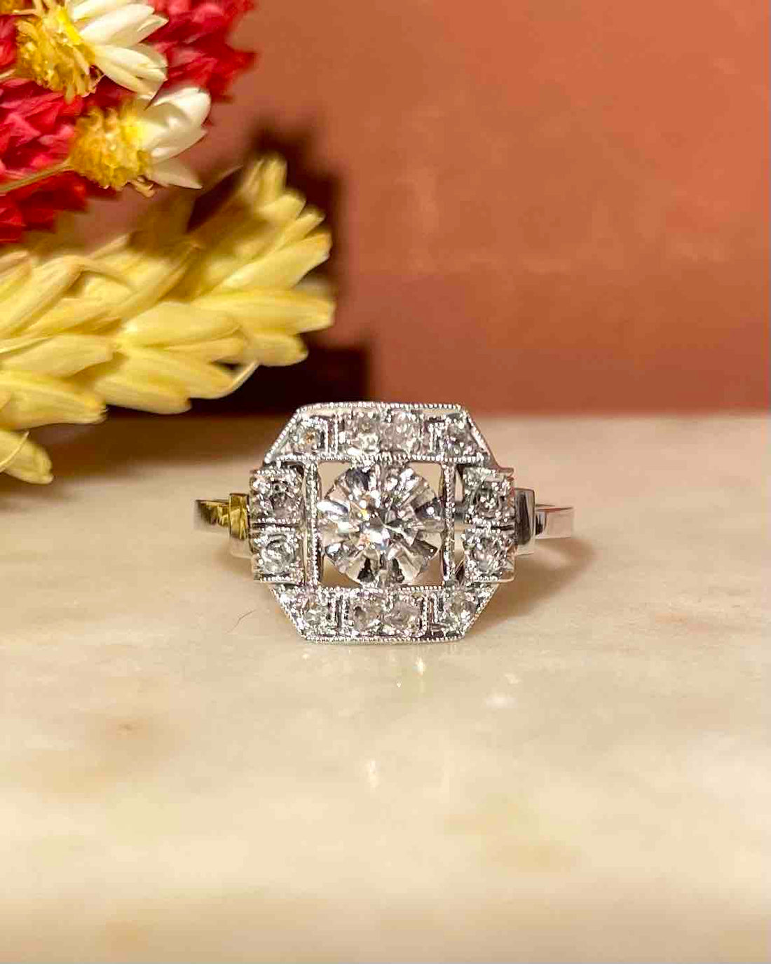 Bague Art-déco 13 Diamants &quot;Eliosa&quot;