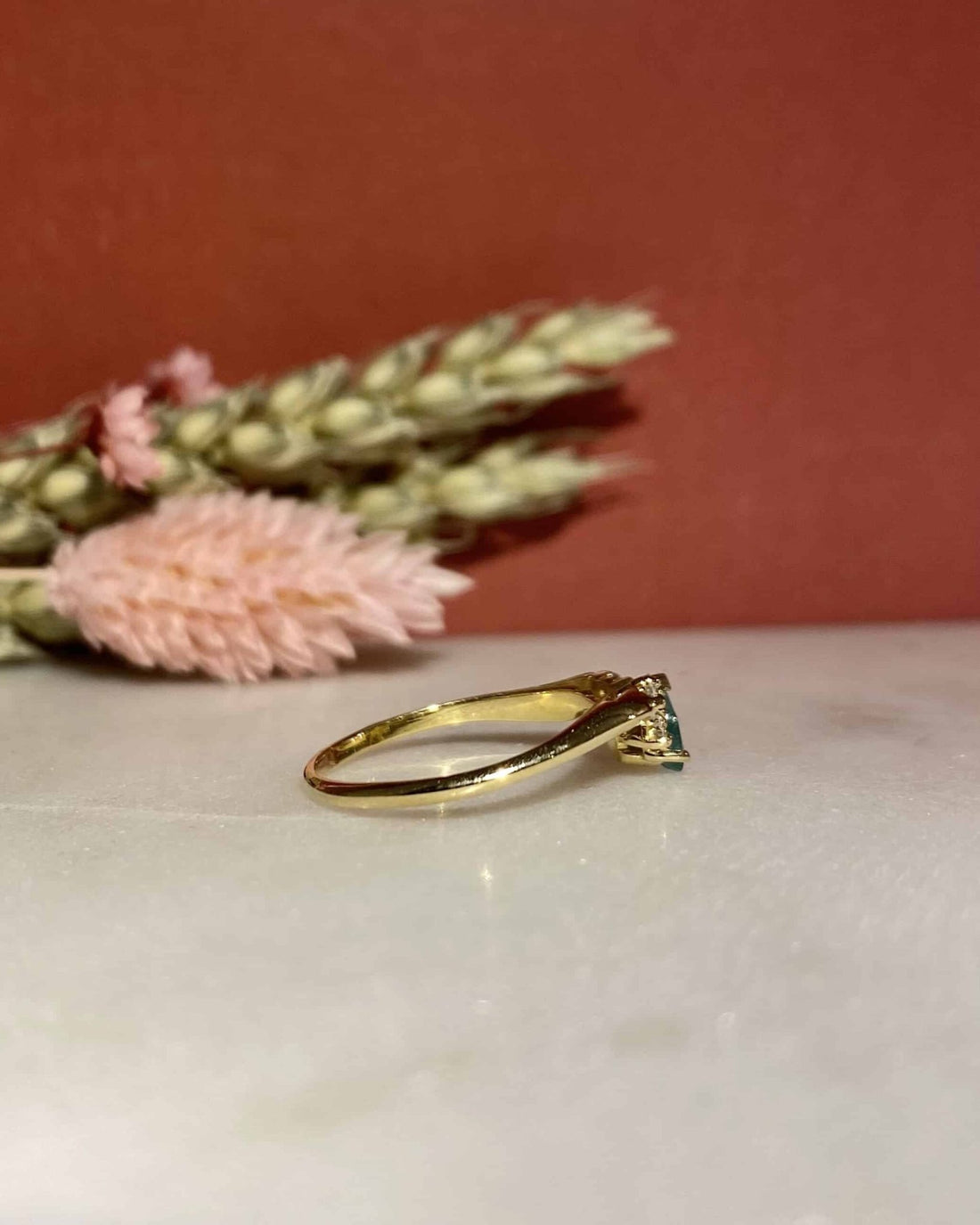 Bague Diadème Émeraude &amp; Diamants &quot;Jenna&quot; - Elliade Paris