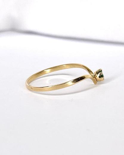 Bague Diademe Solitaire Émeraude "Letty" - Elliade Paris