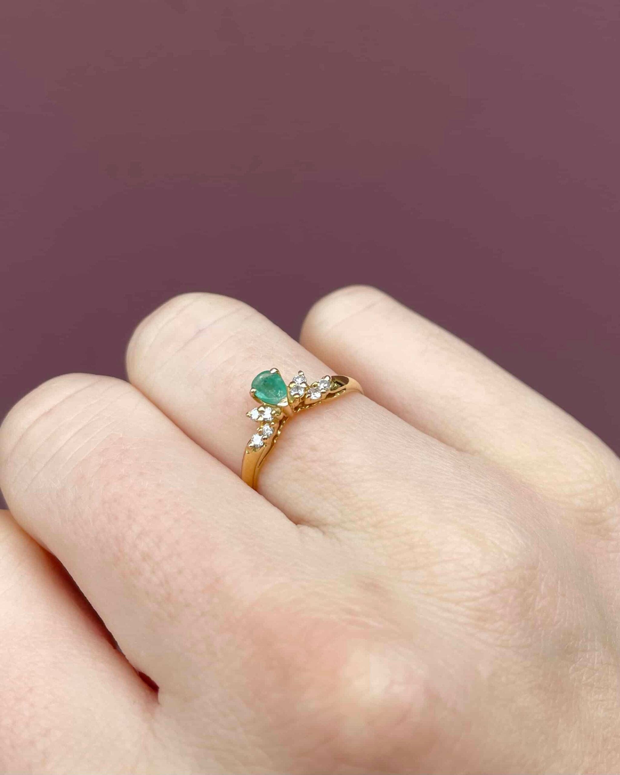 Bague Diadème Émeraude &amp; Diamants "Jenna" - Elliade Paris