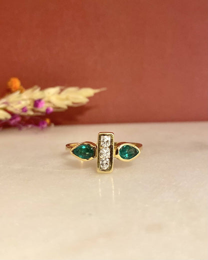 Bague Diamants &amp; Émeraude 0.30 carat &quot;Luciole&quot; - Elliade Paris