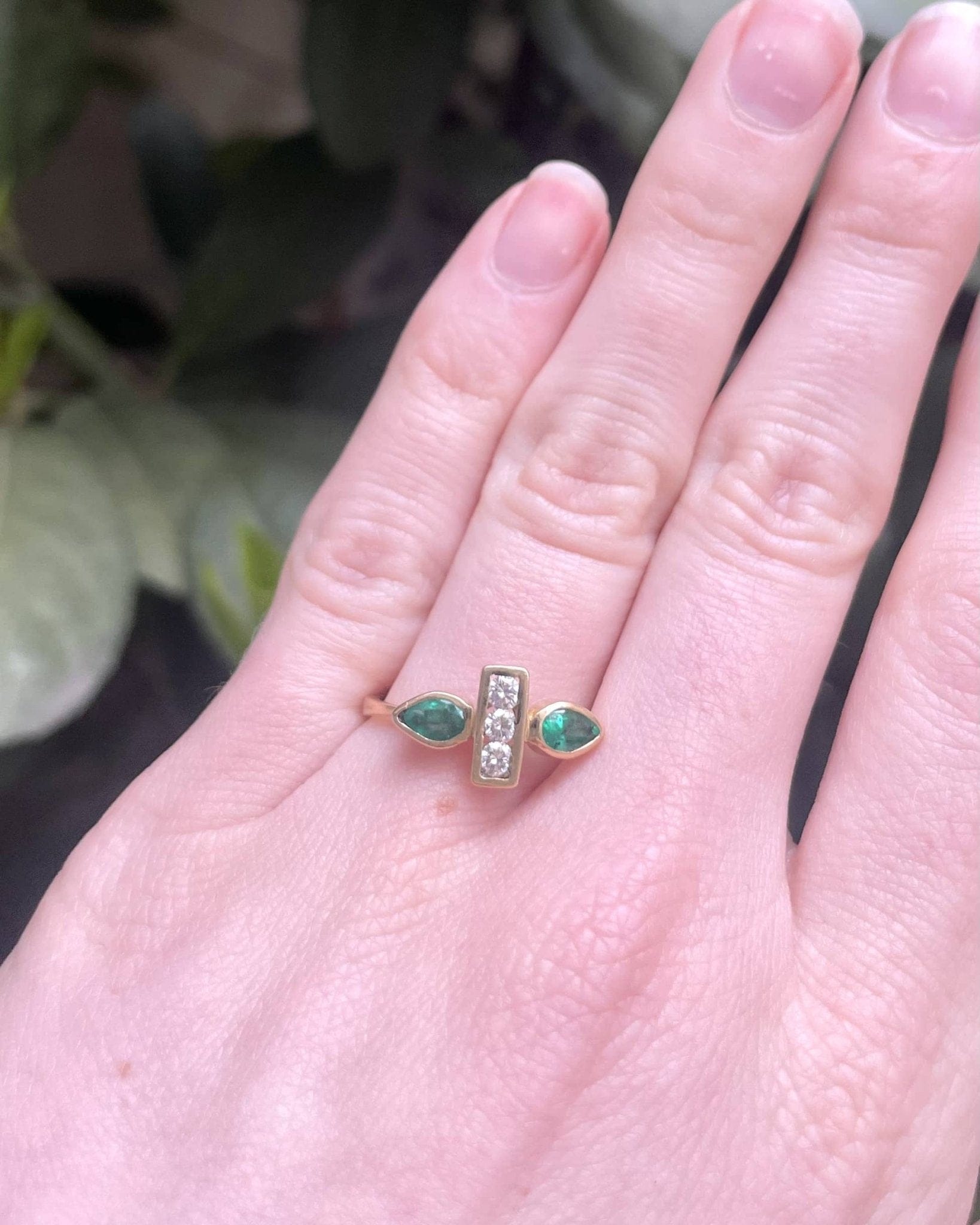 Bague Diamants &amp; Émeraude 0.30 carat "Luciole" - Elliade Paris