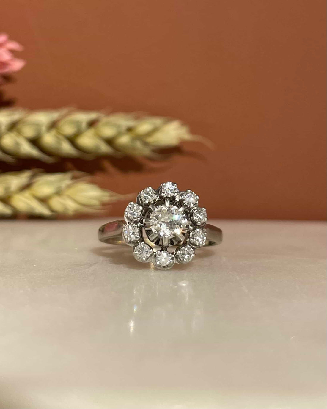 Bague Vintage Marguerite 11 Diamants &quot;Melody&quot;