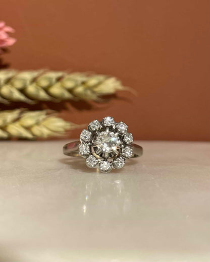 Bague Vintage Marguerite 11 Diamants &quot;Melody&quot;