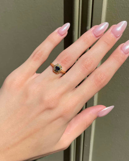 Bague Marguerite Saphir &amp; Diamants &quot;Laurence&quot;