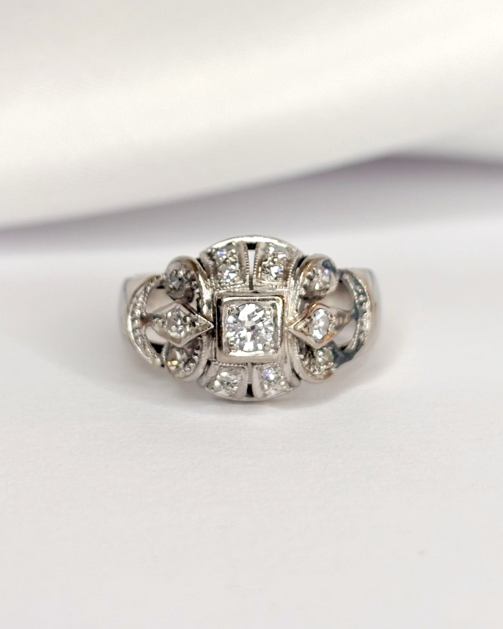 Bague Dôme Art Déco Diamants 0.49 carat "Elisabeth" - Elliade Paris