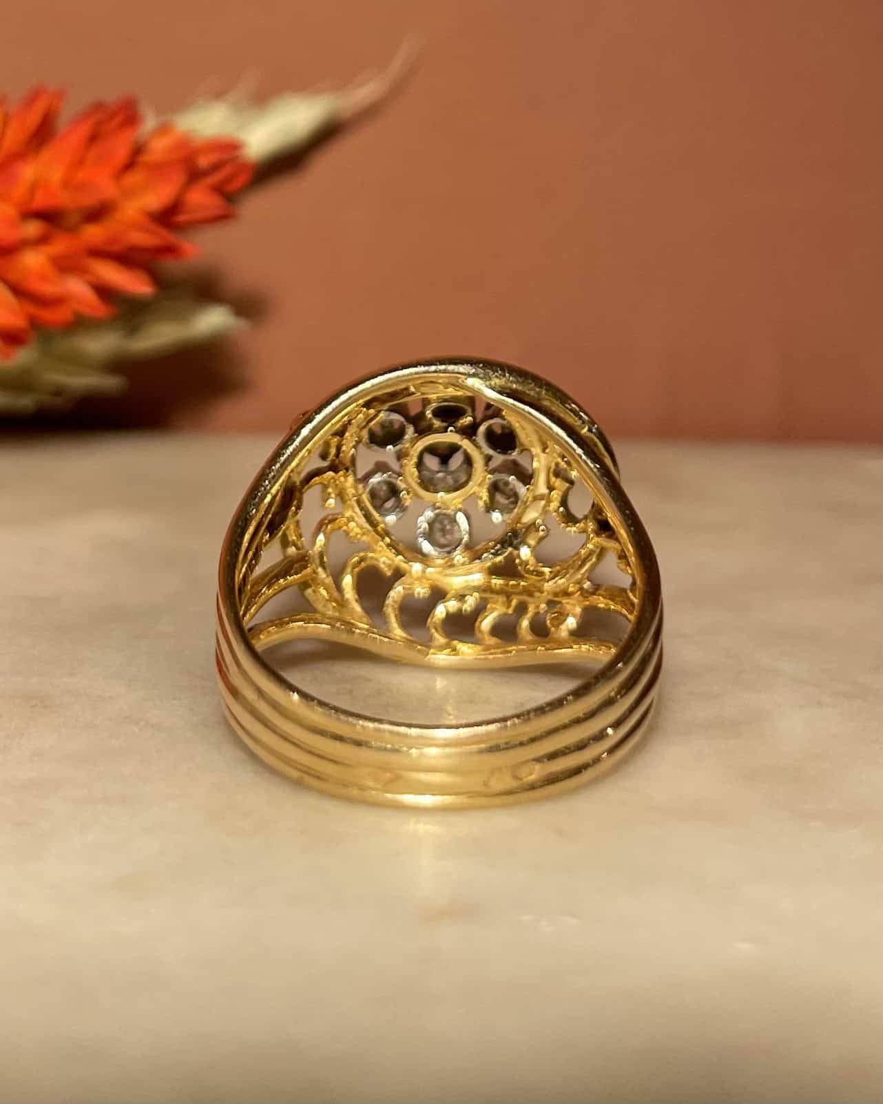 Bague Dôme Art - déco Diamants &quot;Megan&quot; - Elliade Paris