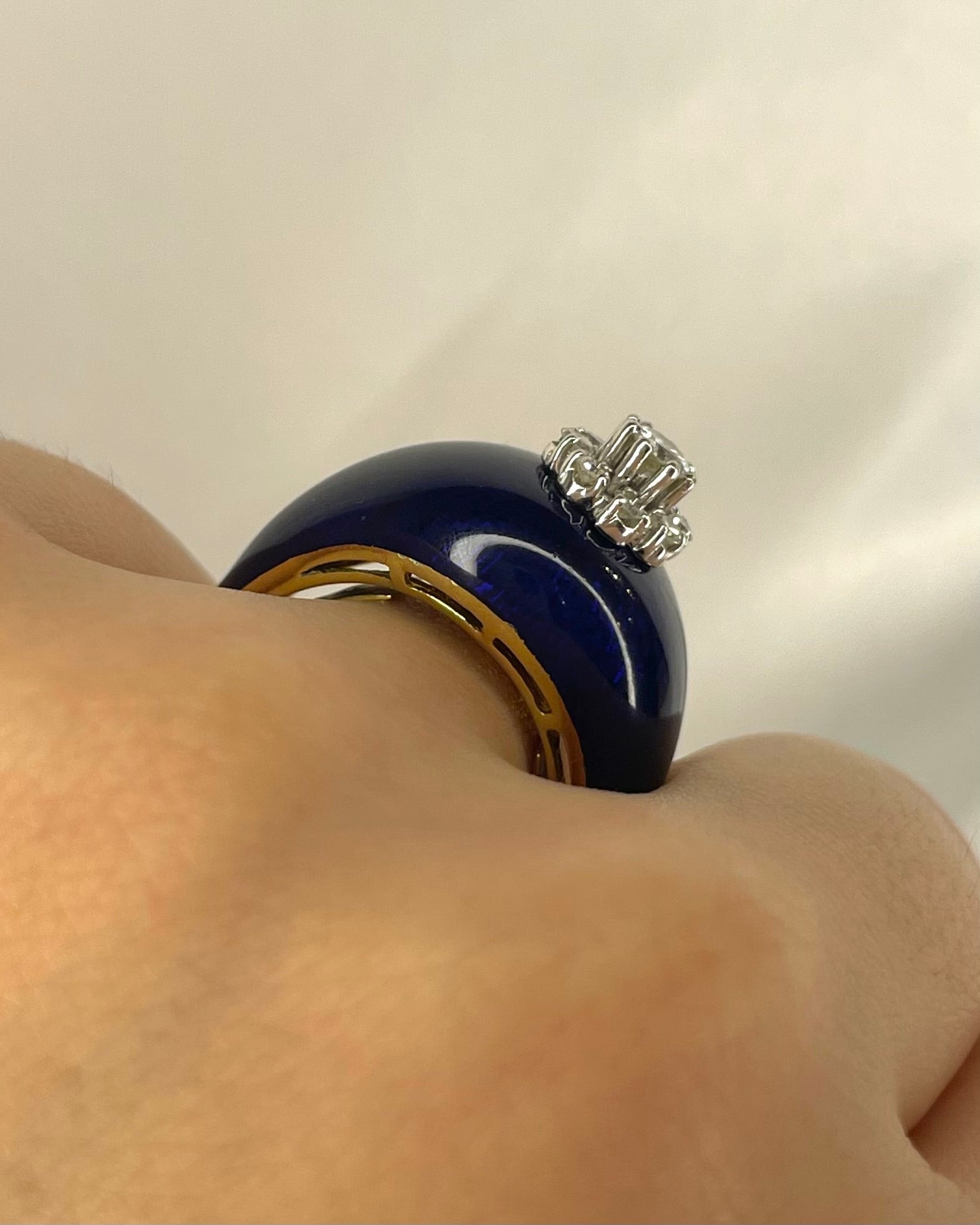Bague Dôme Email, Diamants &amp; Or 9,09g "Nour" - Elliade Paris