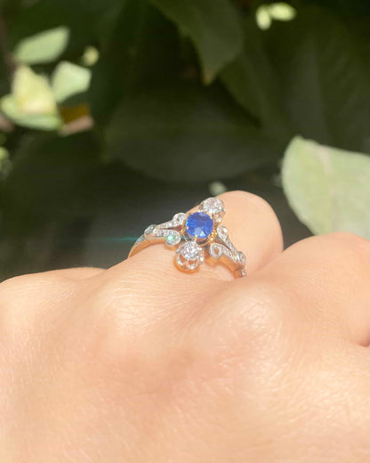 Bague Duchesse Saphir &amp; 18 Diamants &quot;Noora&quot;