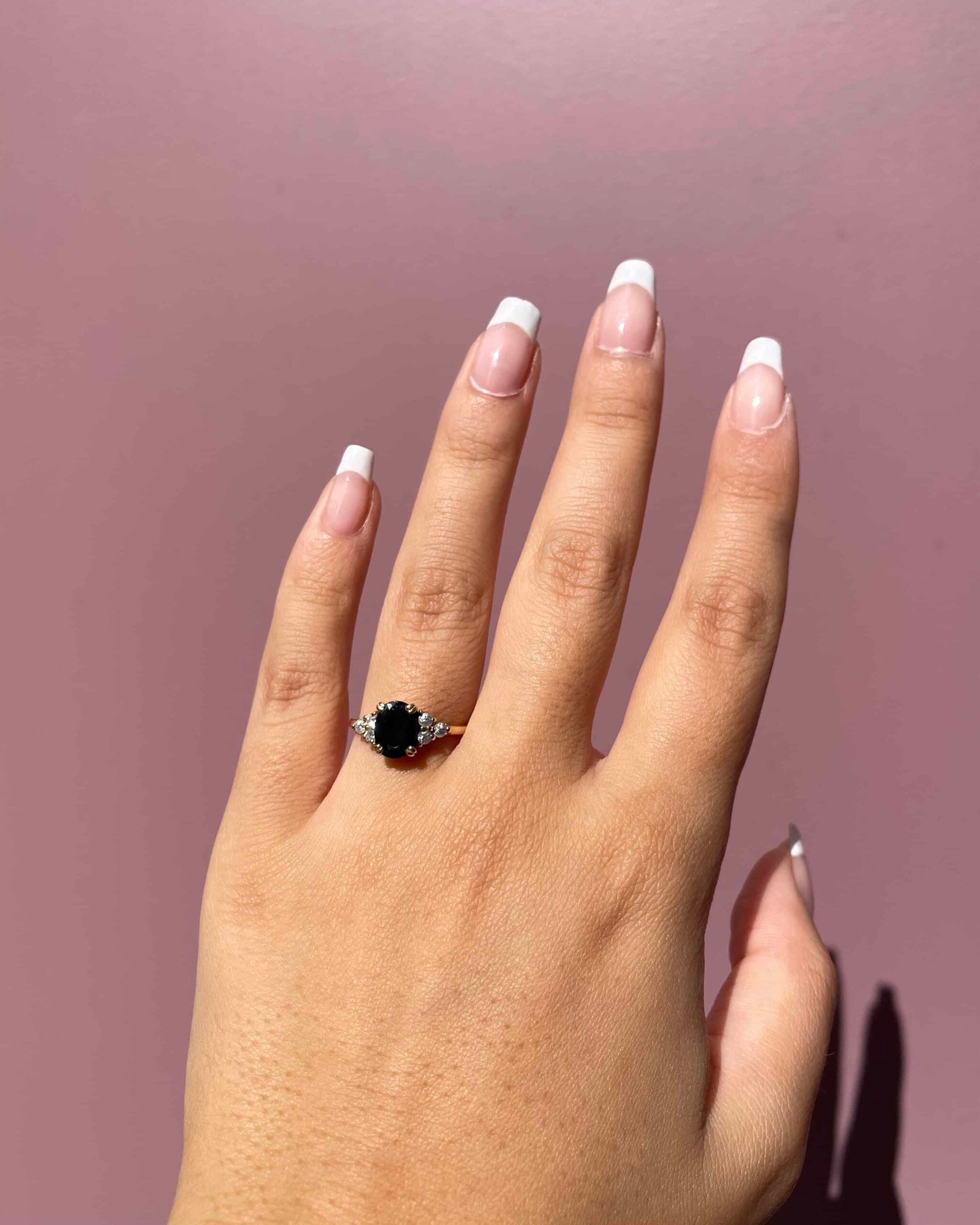Bague Trilogie Saphir 1.65 carat &amp; Diamants &quot;Halana&quot;