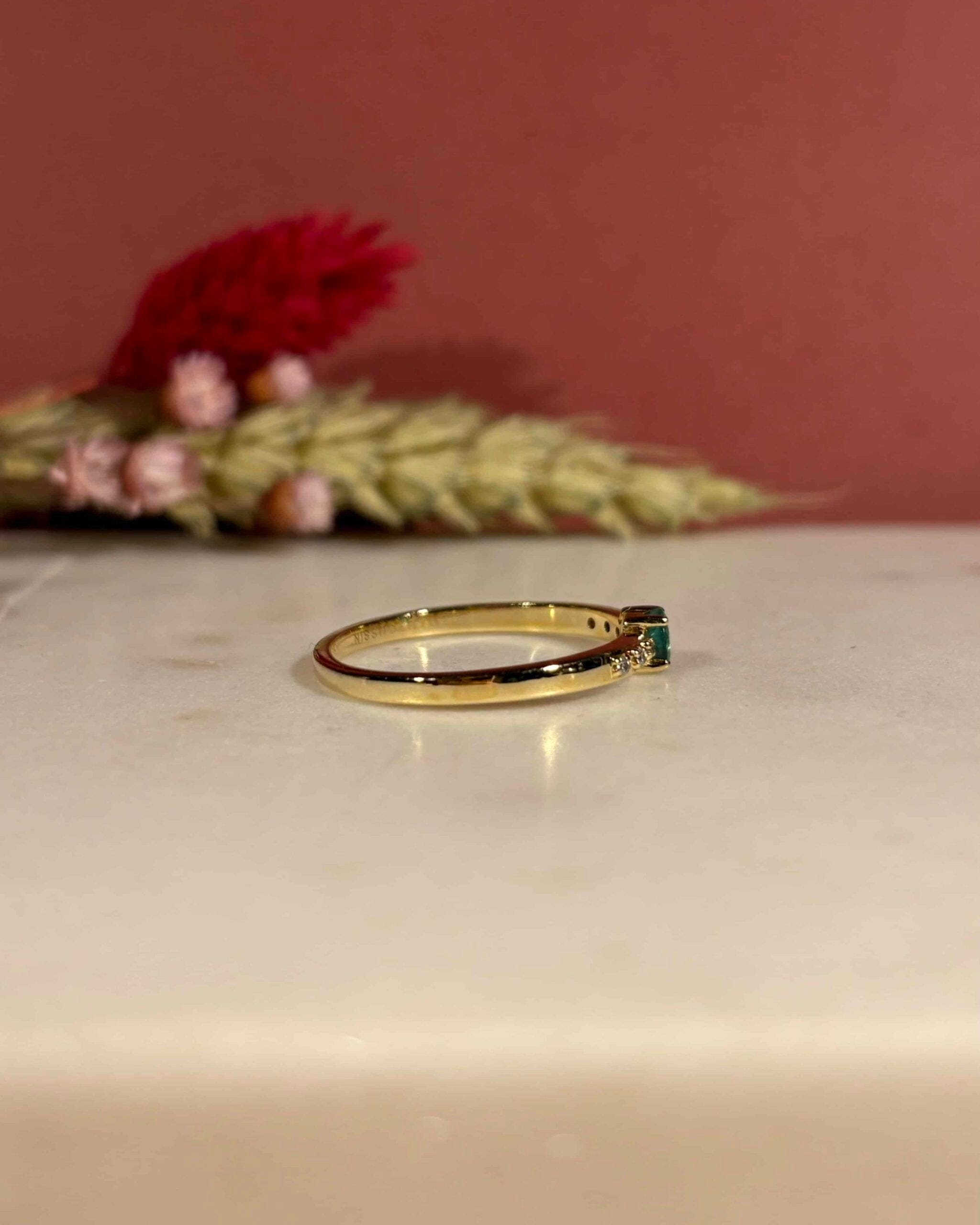 Bague Emeraude 0.30 Carat &amp; Diamants "Malie" - Elliade Paris