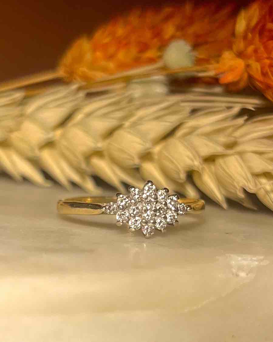 Bague Étincelle de 16 Diamants "Rahma" - Elliade Paris