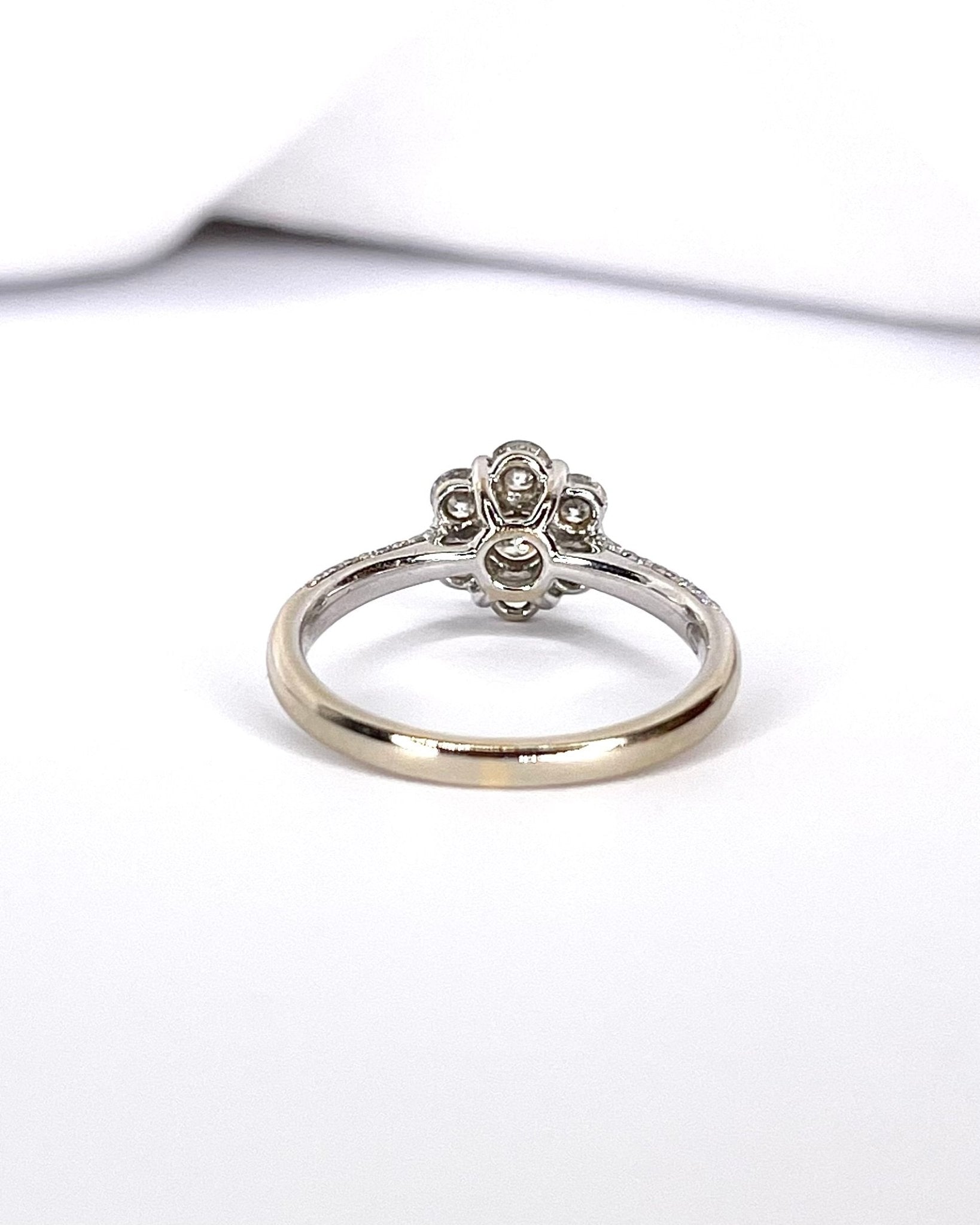 Bague Fleur 63 Diamants 0.98 carat "Théodora" - Elliade Paris