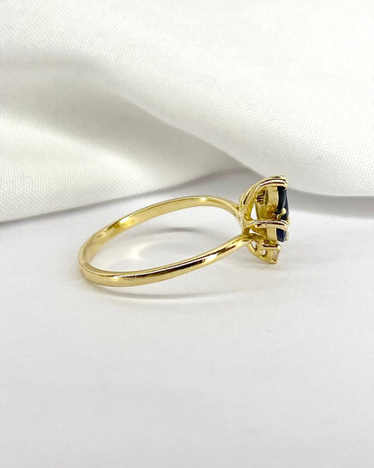 Bague Fleur Déstructurée 4 Saphirs &amp; Diamant &quot;Raphaëlle&quot; - Elliade Paris