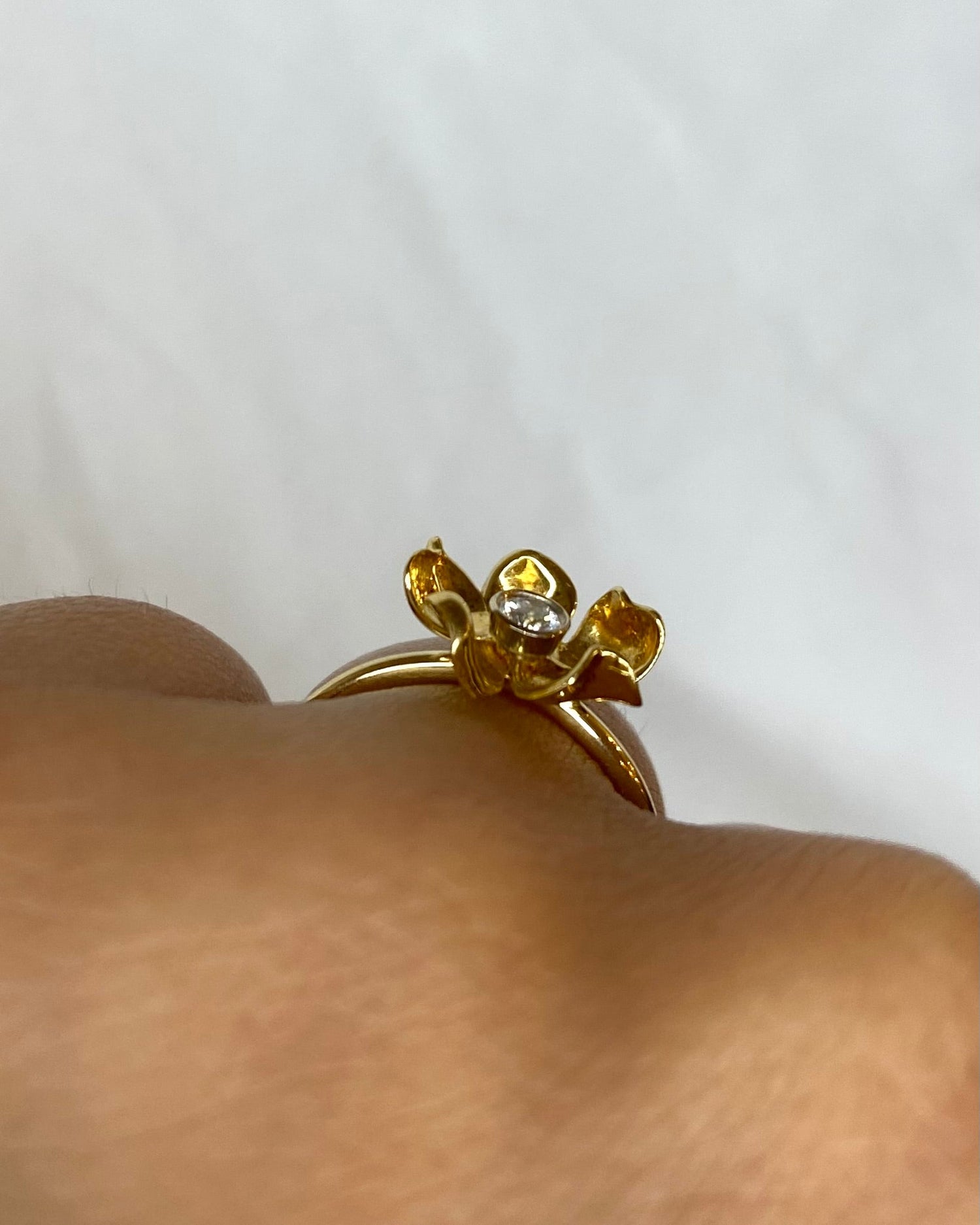 Bague Fleur Diamant 0.08 carat &quot;Giana&quot; - Elliade Paris