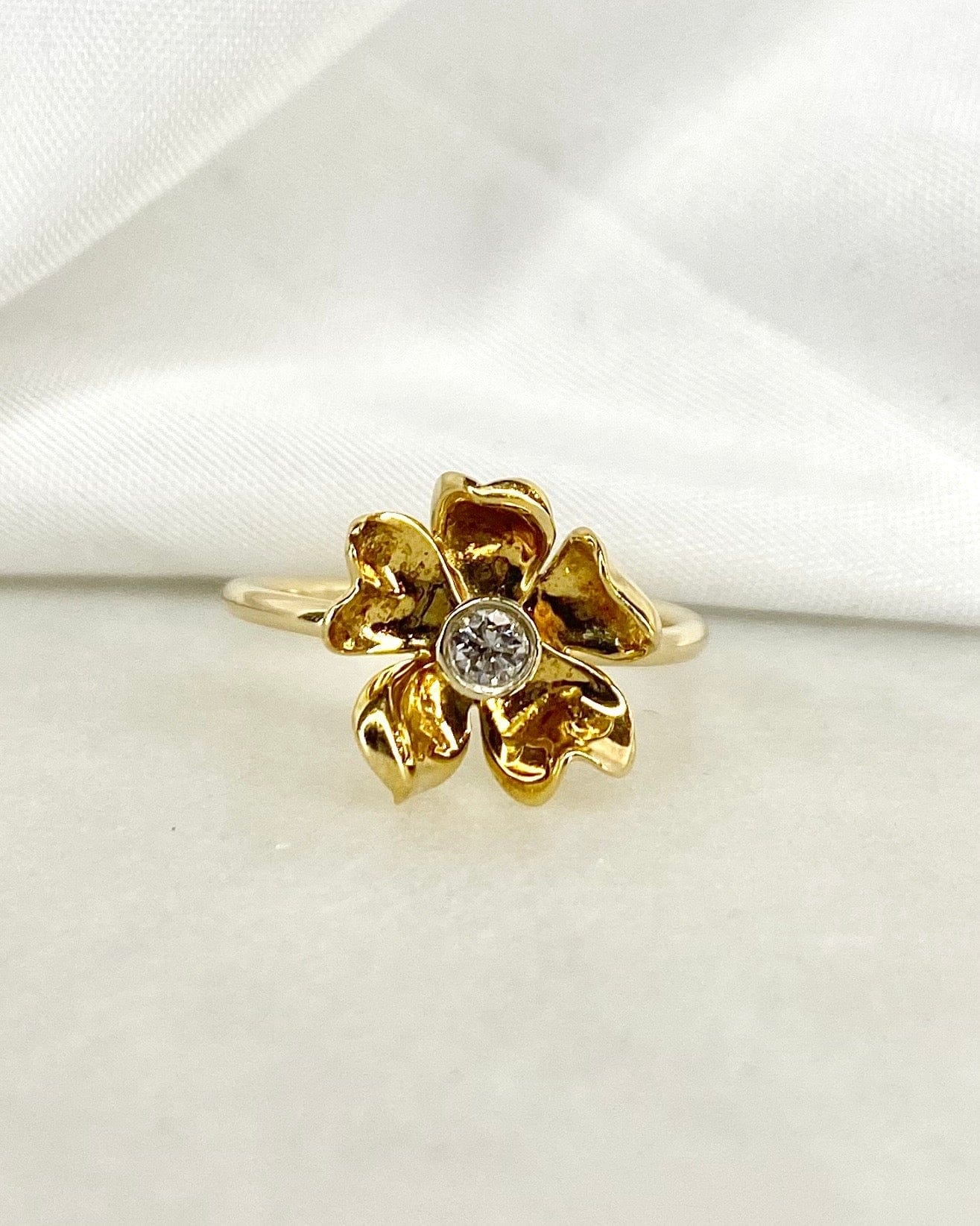 Bague Fleur Diamant 0.08 carat "Giana" - Elliade Paris
