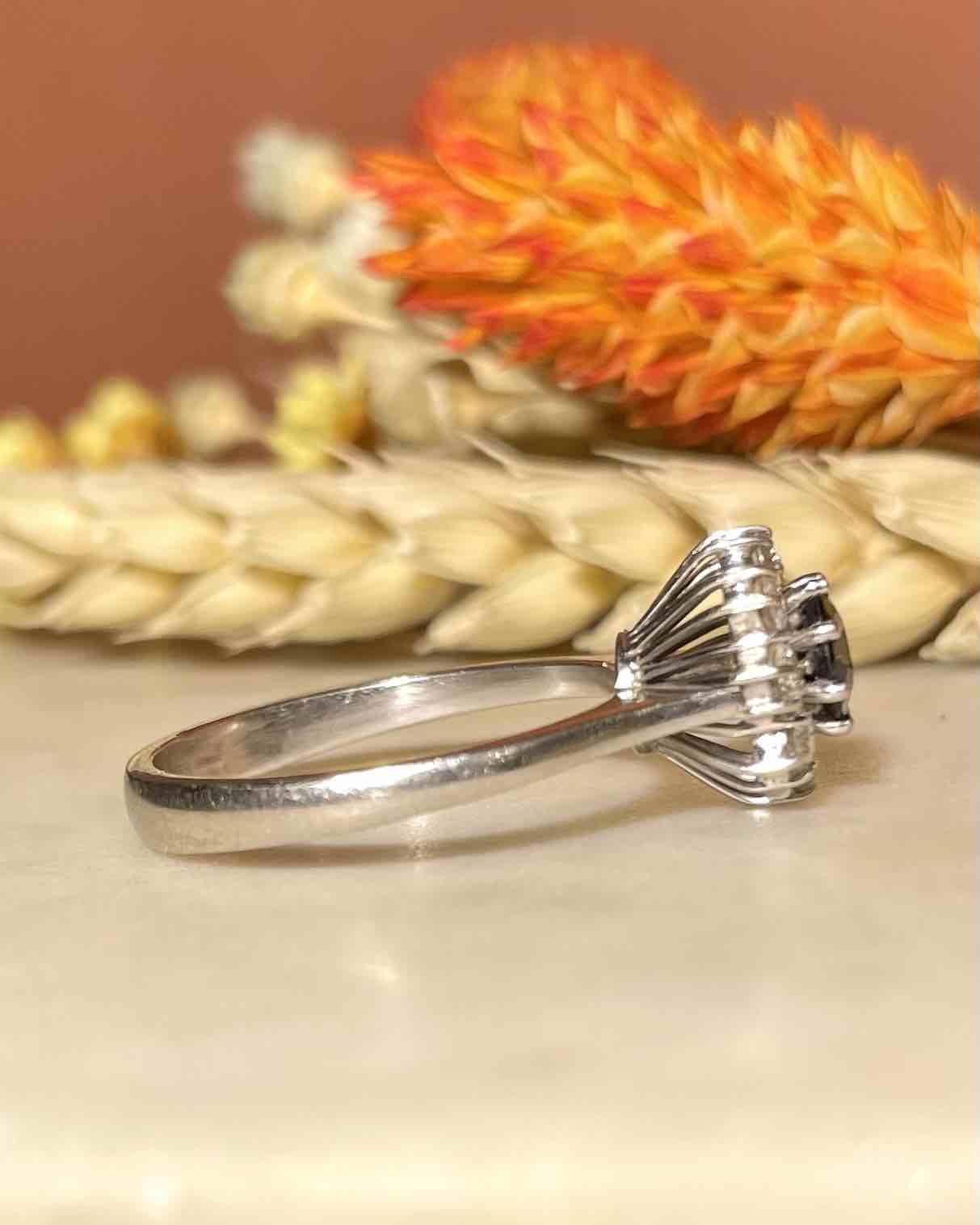 Bague Marguerite Saphir &amp; Diamants "Wendy"