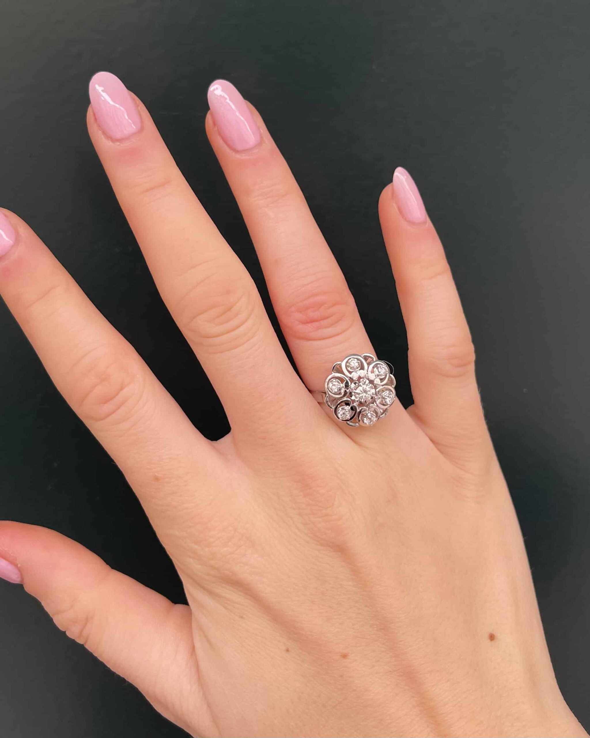 Bague Marguerite Art-Déco Diamants 0.55 carat &quot;Eva&quot;