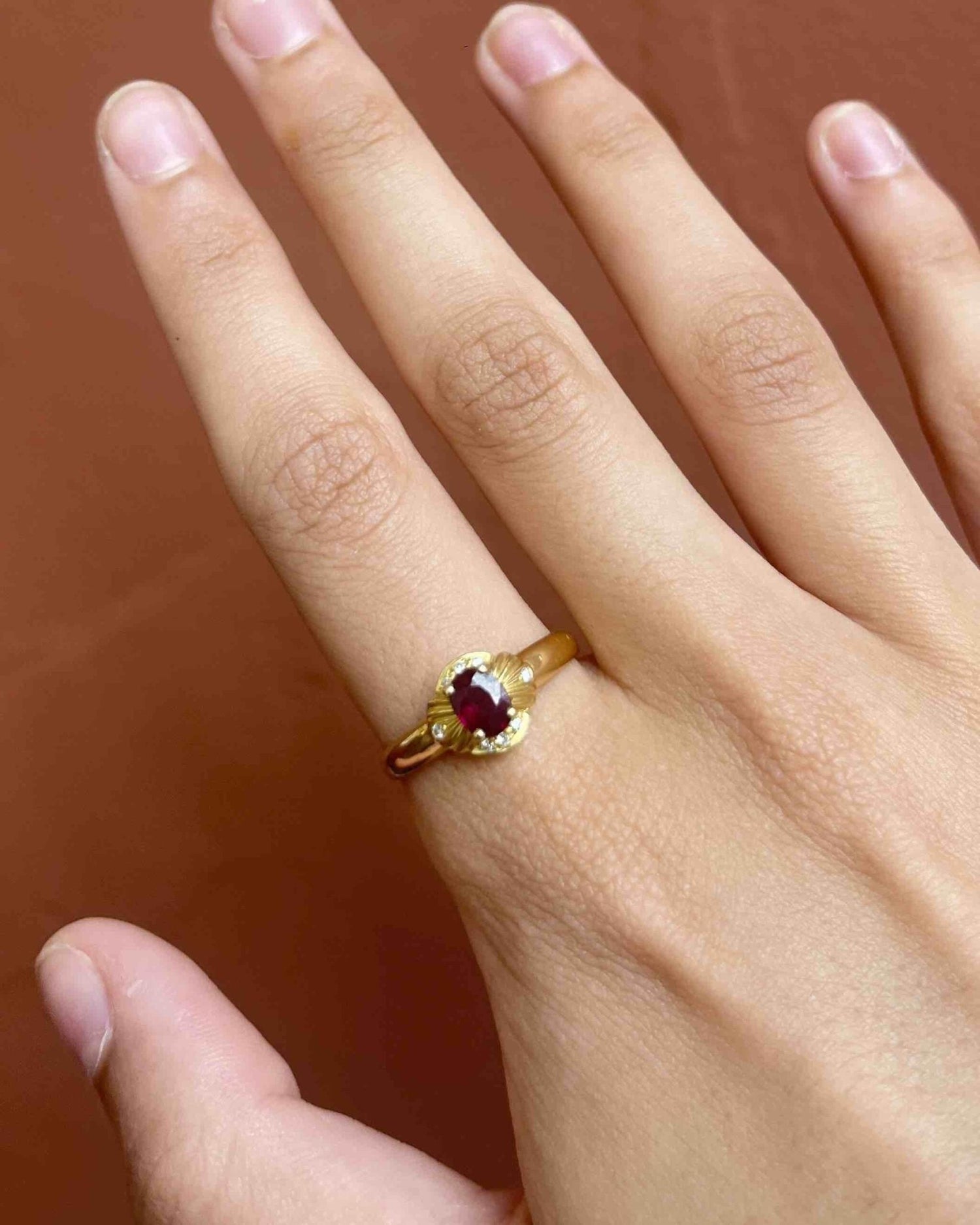 Bague Fleur Rubis &amp; Diamants &quot;Eliodora&quot; - Elliade Paris