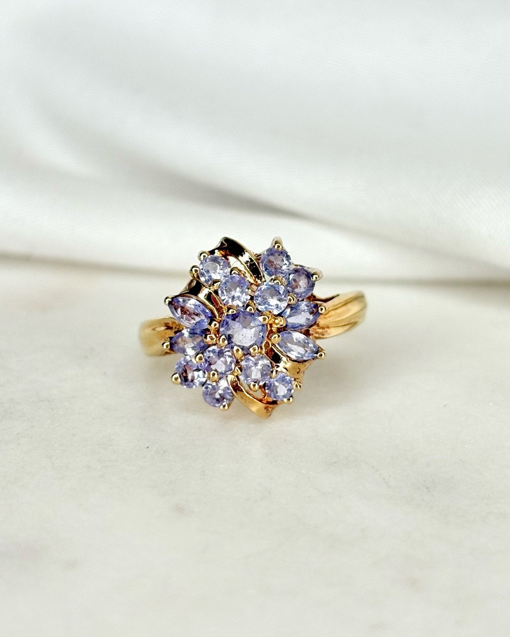 Bague Fleur Tanzanites 1.20 carat "Rania" - Elliade Paris
